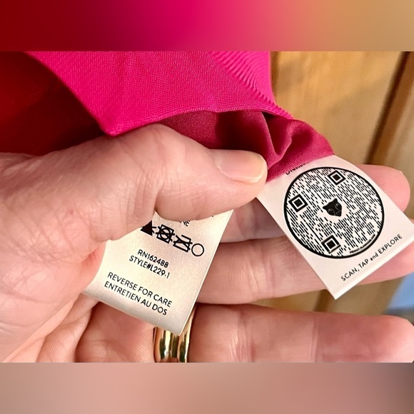 Lita by Ciara Bodycon Dress Hot Pink XXS V Neck Teen Tween Petite Formal Church - Picture 15 of 16